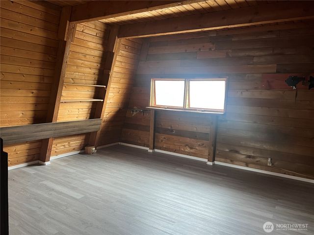 28 N Fir St, Omak, WA 98841