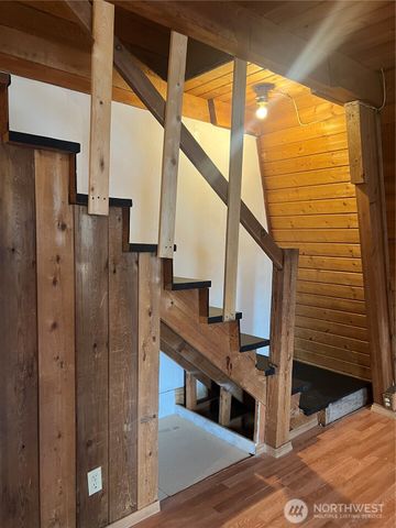 28 N Fir St, Omak, WA 98841