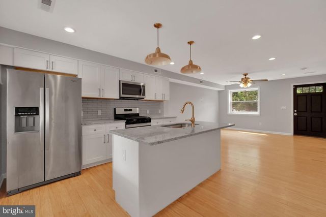 245 S CLINTON ST, Baltimore, MD 21224