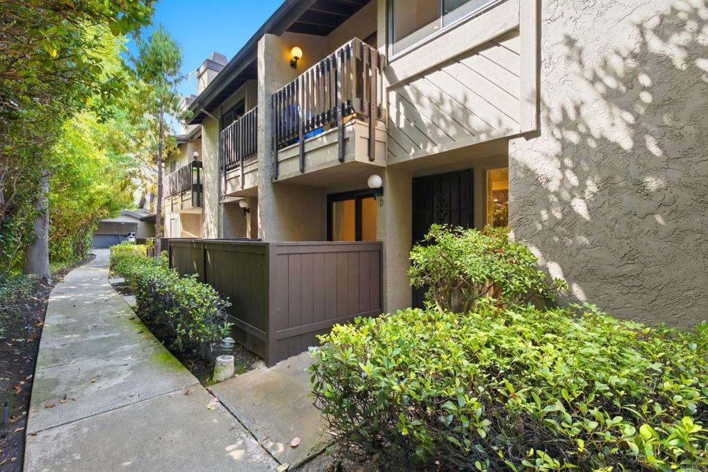 8346 Via Sonoma D, La Jolla, CA 92037 — photo 2