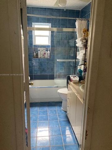 580 NW 136th Street, North Miami, FL 33168