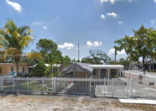 580 NW 136th Street, North Miami, FL 33168