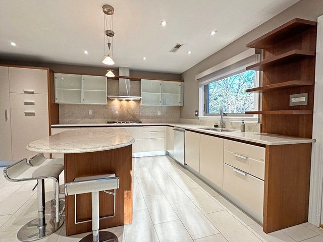 6 Brownson Ter, Boston, MA 02130