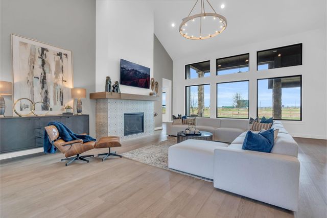 1017 Falcon Cove, Waller, TX 77484