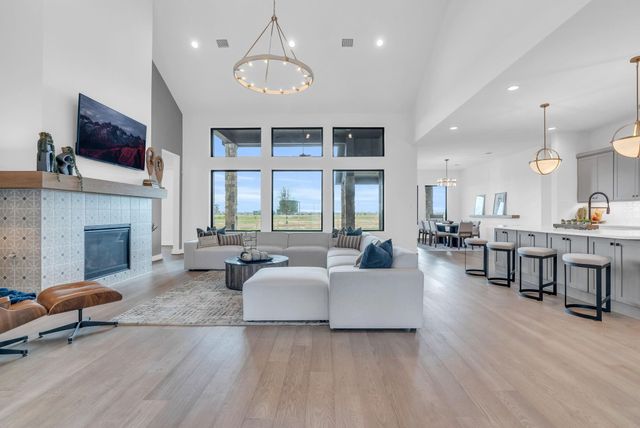 1017 Falcon Cove, Waller, TX 77484