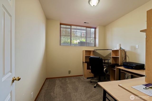 6108 133rd Place SW, Edmonds, WA 98026