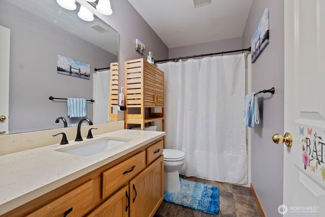 6108 133rd Place SW, Edmonds, WA 98026