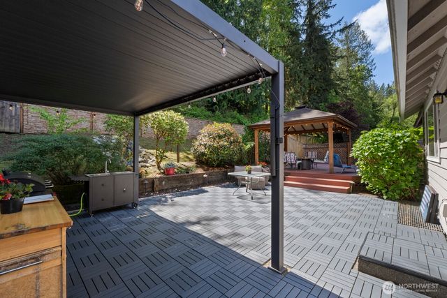 6108 133rd Place SW, Edmonds, WA 98026