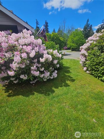 6108 133rd Place SW, Edmonds, WA 98026
