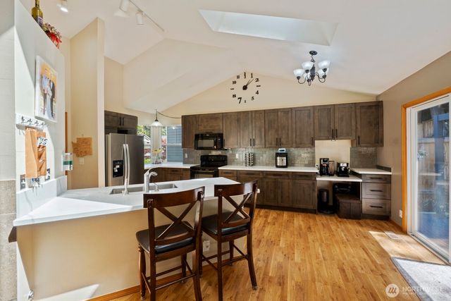 6108 133rd Place SW, Edmonds, WA 98026