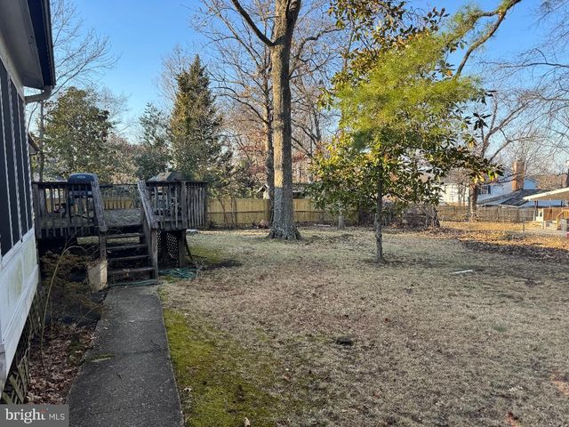 7208 KEMPTON RD, Lanham, MD 20706