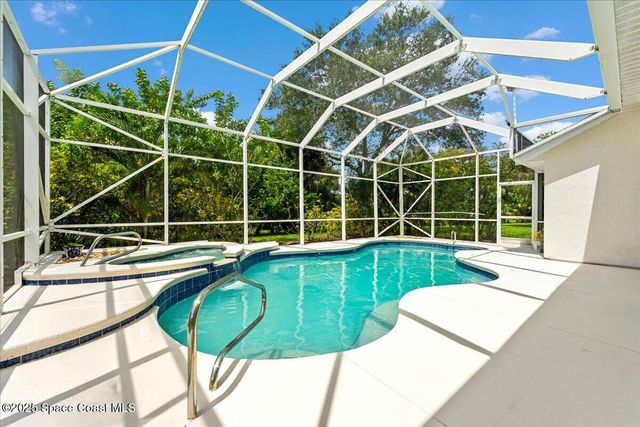 2631 Canterbury Circle, Rockledge, FL 32955