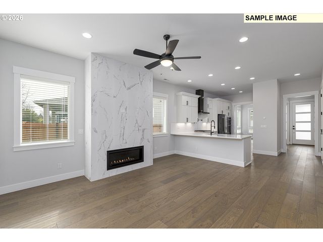 15224 Se TOWERS Ter, Milwaukie, OR 97267