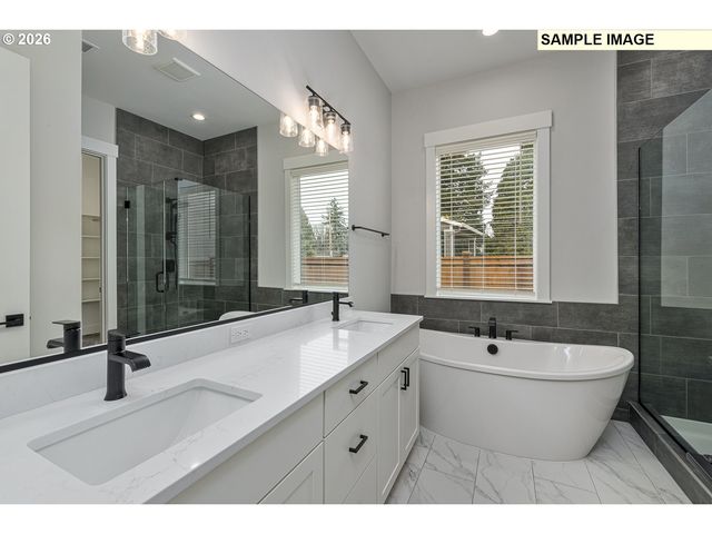 15224 Se TOWERS Ter, Milwaukie, OR 97267