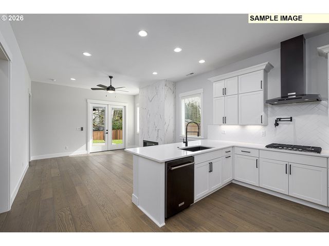 15224 Se TOWERS Ter, Milwaukie, OR 97267