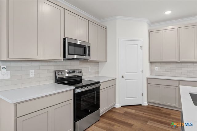 414 Stonehouse Lane, Temple, TX 76502