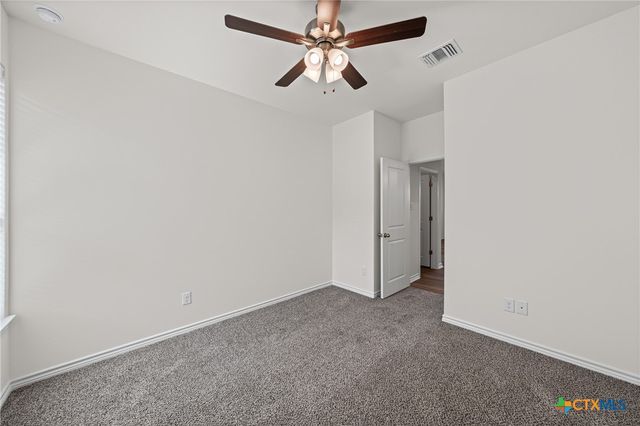 414 Stonehouse Lane, Temple, TX 76502