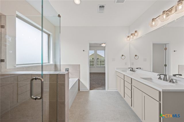 414 Stonehouse Lane, Temple, TX 76502