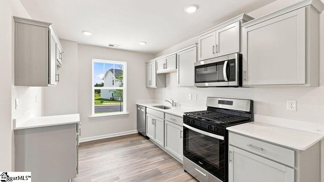 713 Longton Street, Woodruff, SC 29388