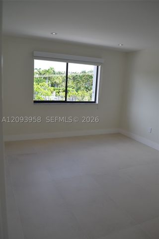 255 Galen Dr 4F, Key Biscayne, FL 33149