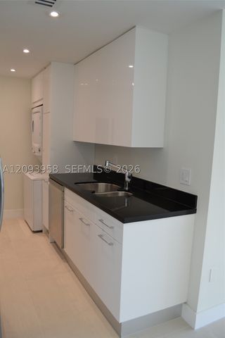 255 Galen Dr 4F, Key Biscayne, FL 33149