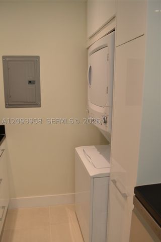 255 Galen Dr 4F, Key Biscayne, FL 33149