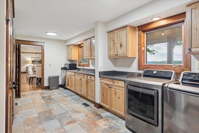 1517 Laurel Lake Dr Drive, Monteagle, TN 37356