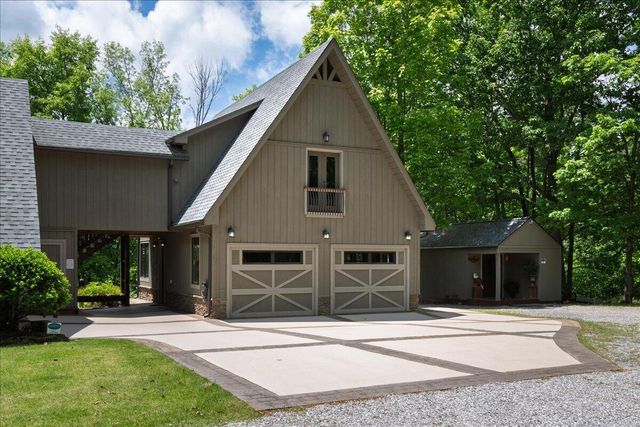 1517 Laurel Lake Dr Drive, Monteagle, TN 37356