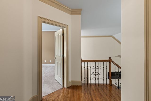 4726 Quailwood Drive, Flowery Branch, GA 30542