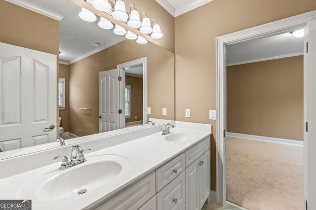 4726 Quailwood Drive, Flowery Branch, GA 30542
