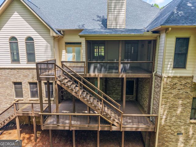 4726 Quailwood Drive, Flowery Branch, GA 30542