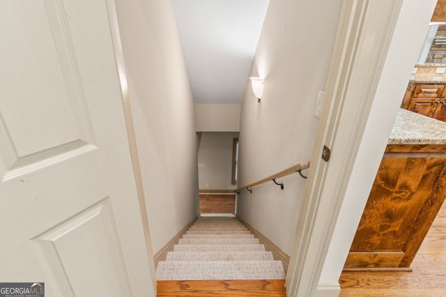 4726 Quailwood Drive, Flowery Branch, GA 30542