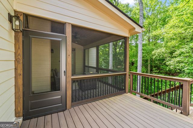 4726 Quailwood Drive, Flowery Branch, GA 30542