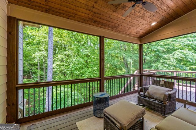 4726 Quailwood Drive, Flowery Branch, GA 30542