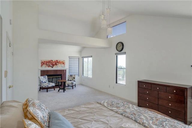 1011 S Mountcrest Court, Anaheim, CA 92808