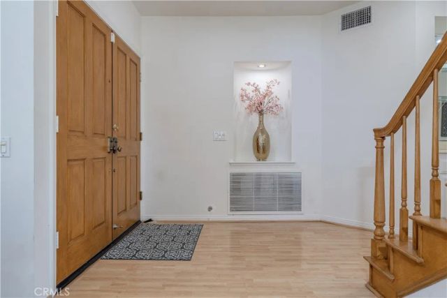 1011 S Mountcrest Court, Anaheim, CA 92808