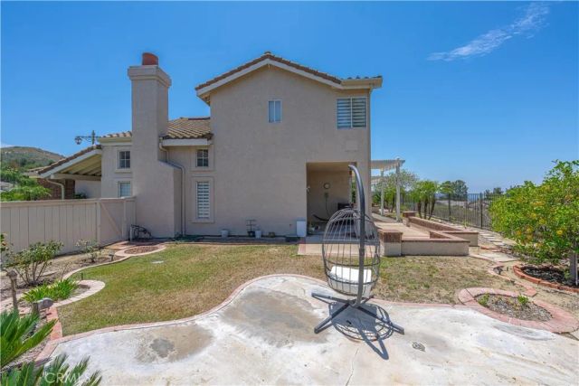1011 S Mountcrest Court, Anaheim, CA 92808