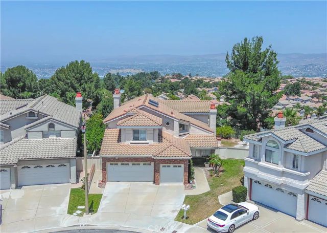 1011 S Mountcrest Court, Anaheim, CA 92808