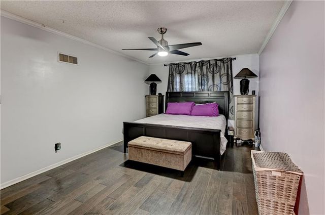 8809 E 109TH Terrace, Kansas City, MO 64134