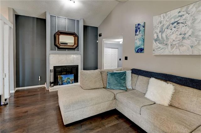 8809 E 109TH Terrace, Kansas City, MO 64134