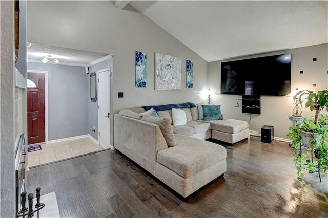 8809 E 109TH Terrace, Kansas City, MO 64134