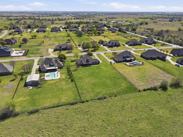 11079 Sarah Lane, Fort Worth, TX 76179