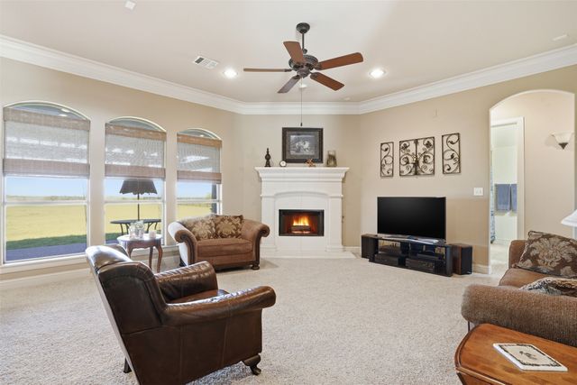 11079 Sarah Lane, Fort Worth, TX 76179