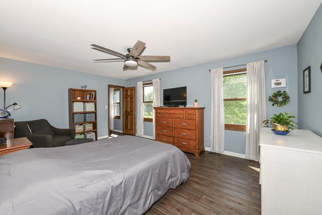 S79W15547 Foxboro PLACE, Muskego, WI 53150