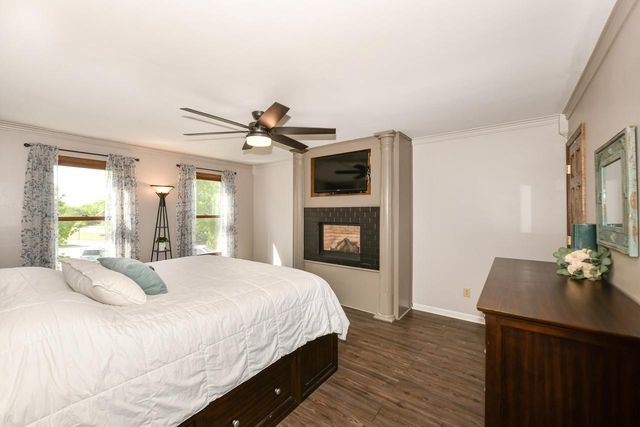 S79W15547 Foxboro PLACE, Muskego, WI 53150