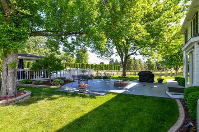 S79W15547 Foxboro PLACE, Muskego, WI 53150