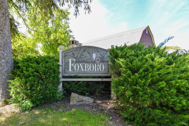 S79W15547 Foxboro PLACE, Muskego, WI 53150