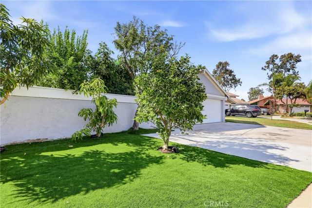 1585 Camelot, Corona, CA 92882