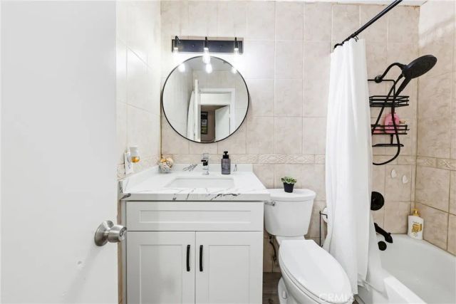 1585 Camelot, Corona, CA 92882