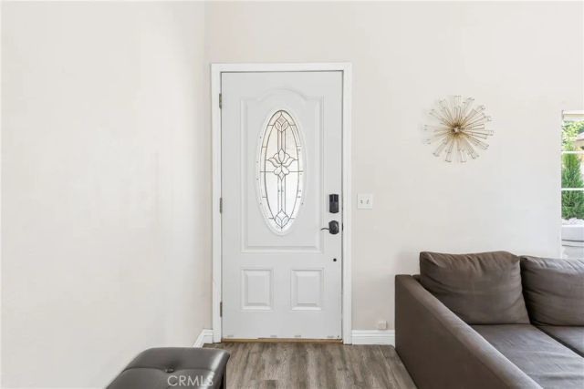 1585 Camelot, Corona, CA 92882